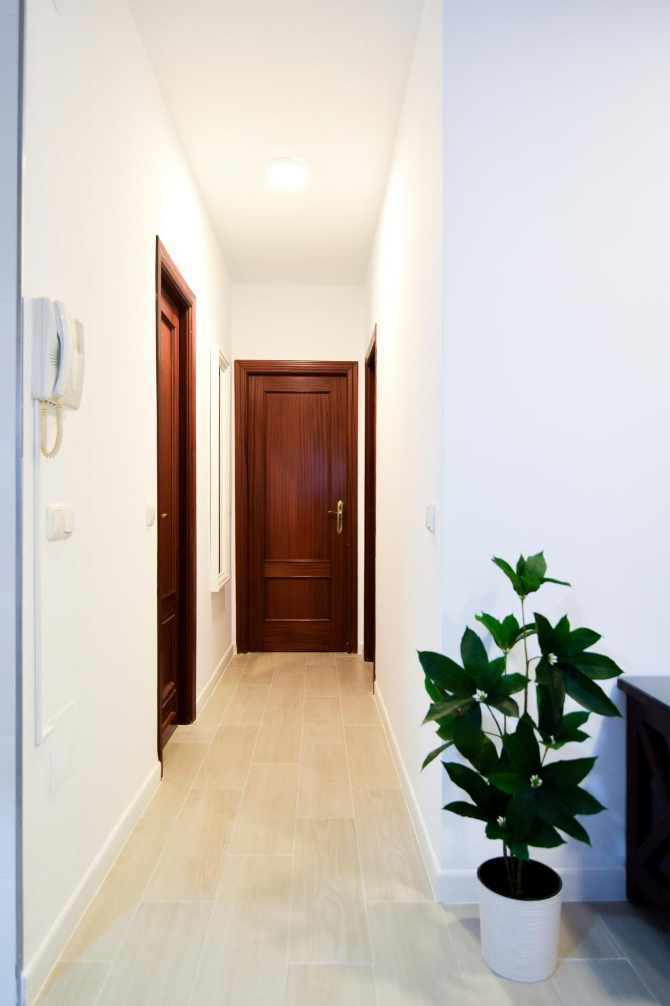 דירות Letmalaga Cobblestone St. מראה חיצוני תמונה